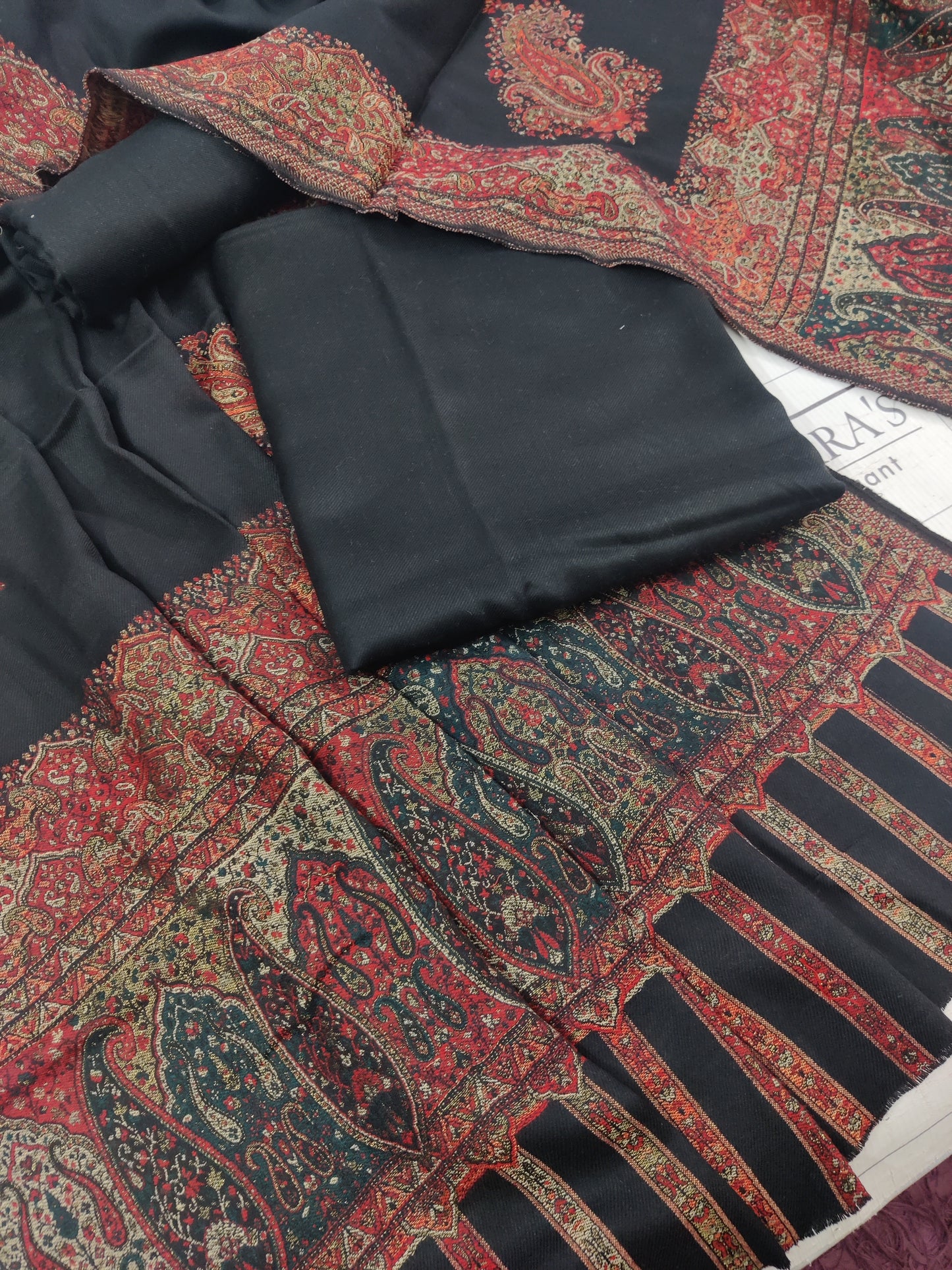 Zenia Black Pashmina Shawl & 3pc