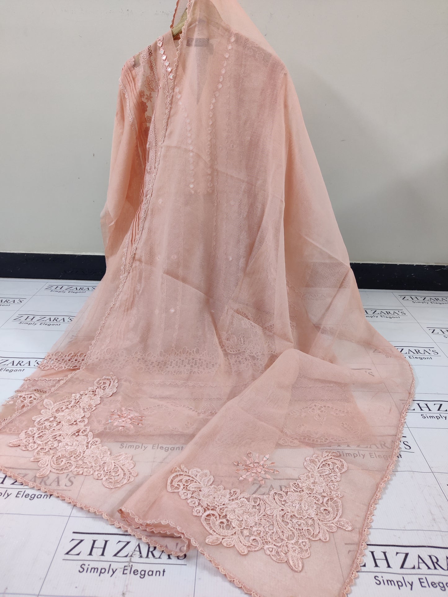 Peachy Pink Mirror Cutwork 2pc