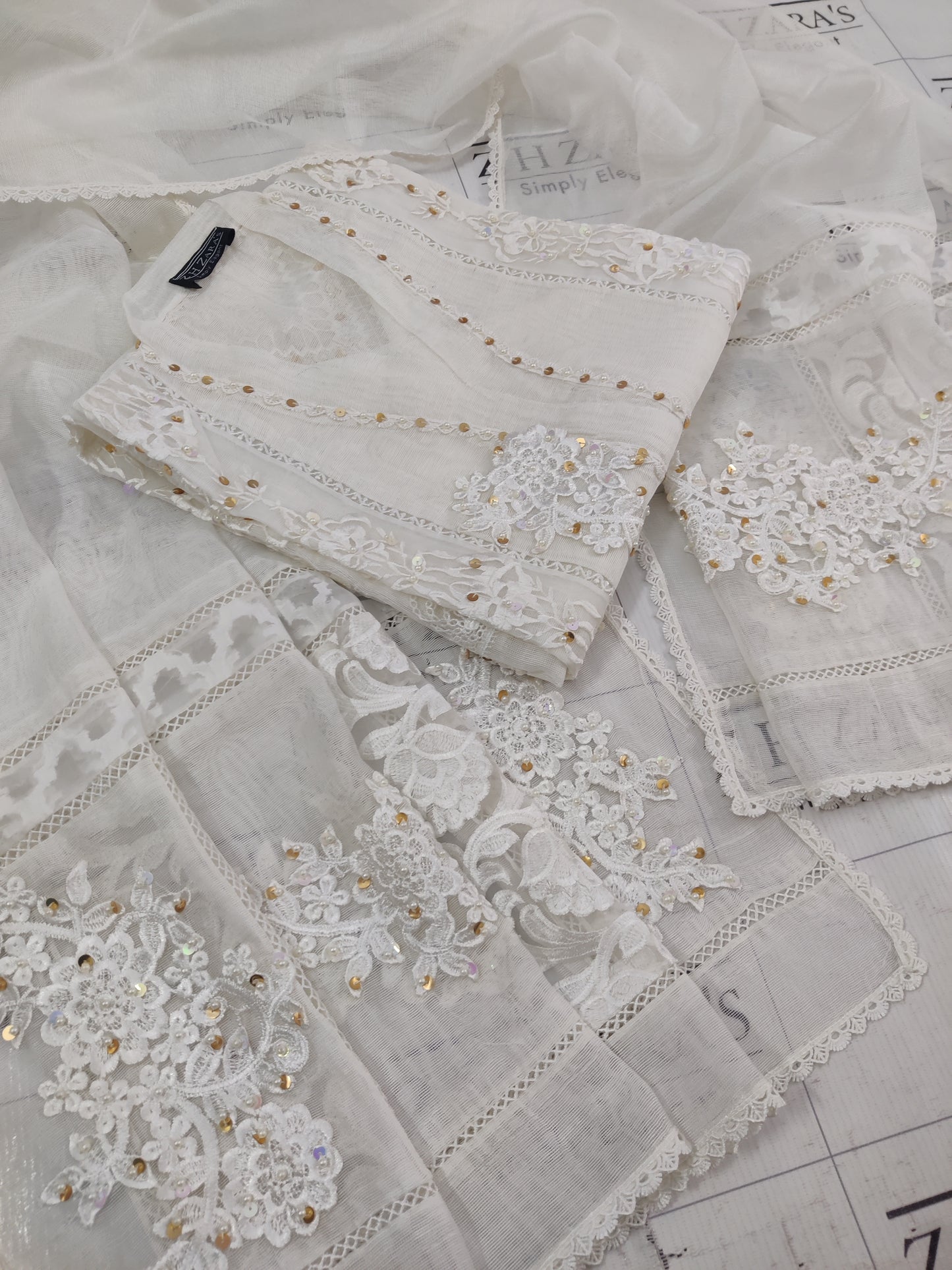 White Heer 2pc