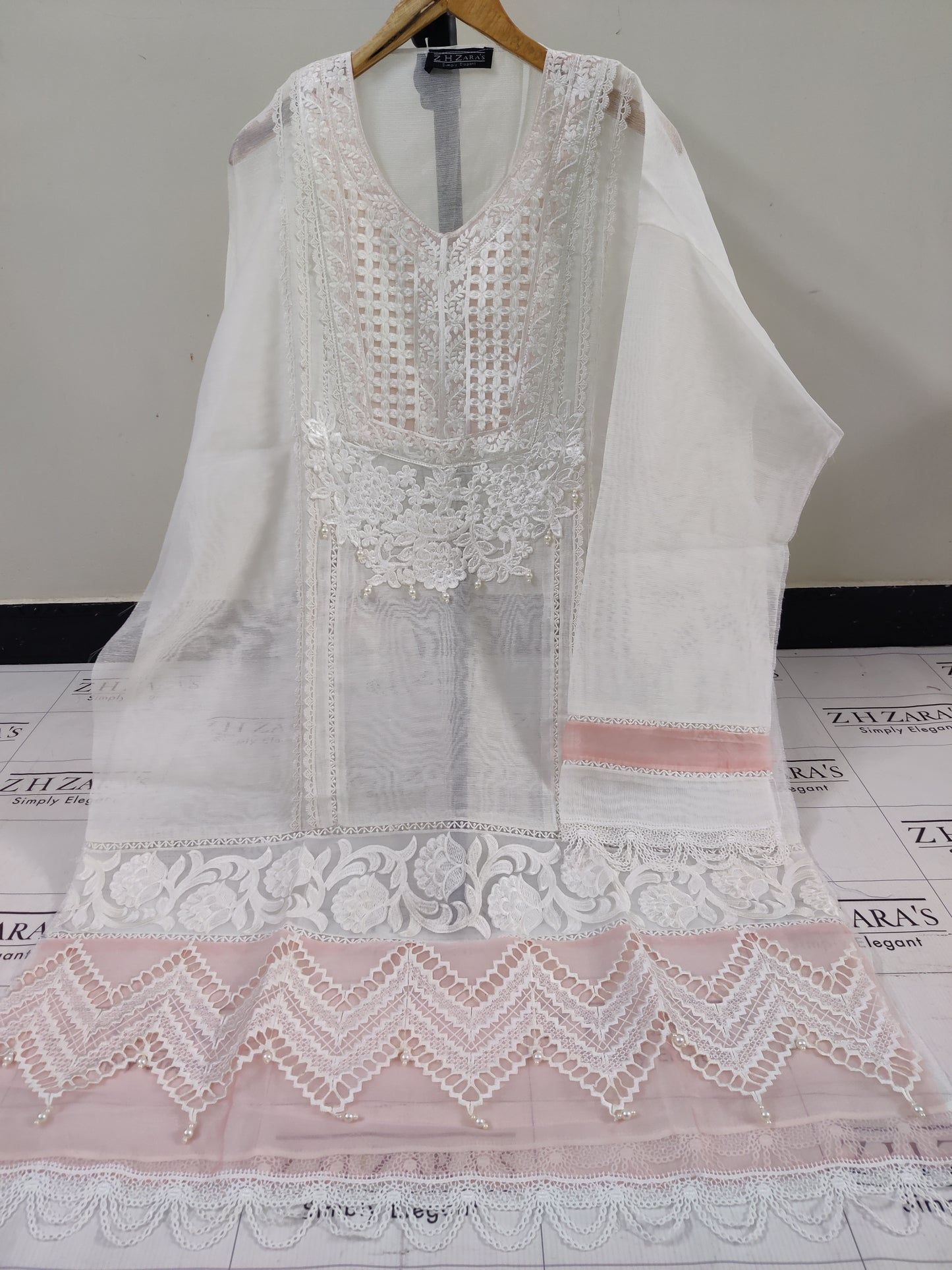White Rangreza 2pc