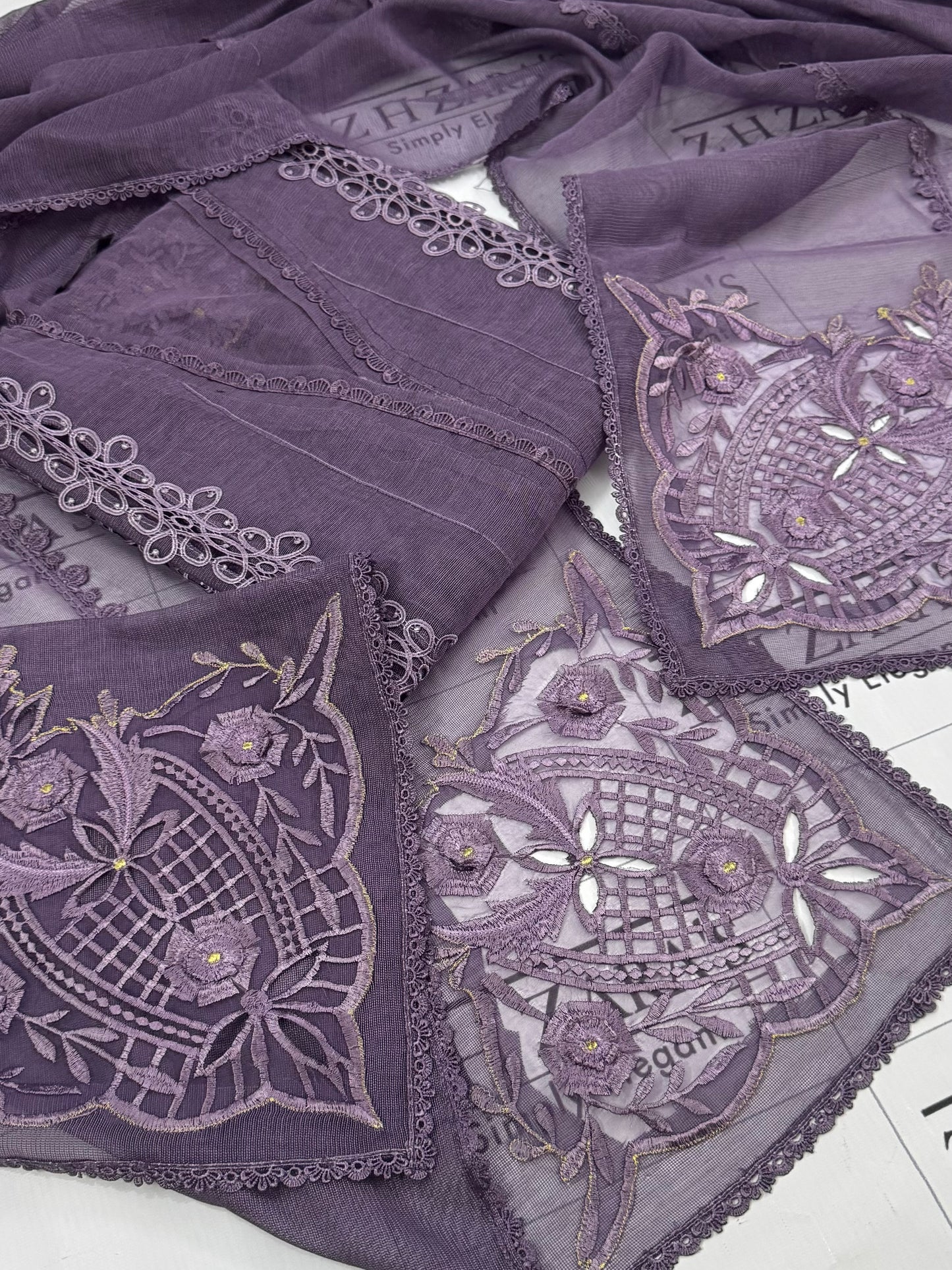 Lavender Duppata Cutwork 2pc