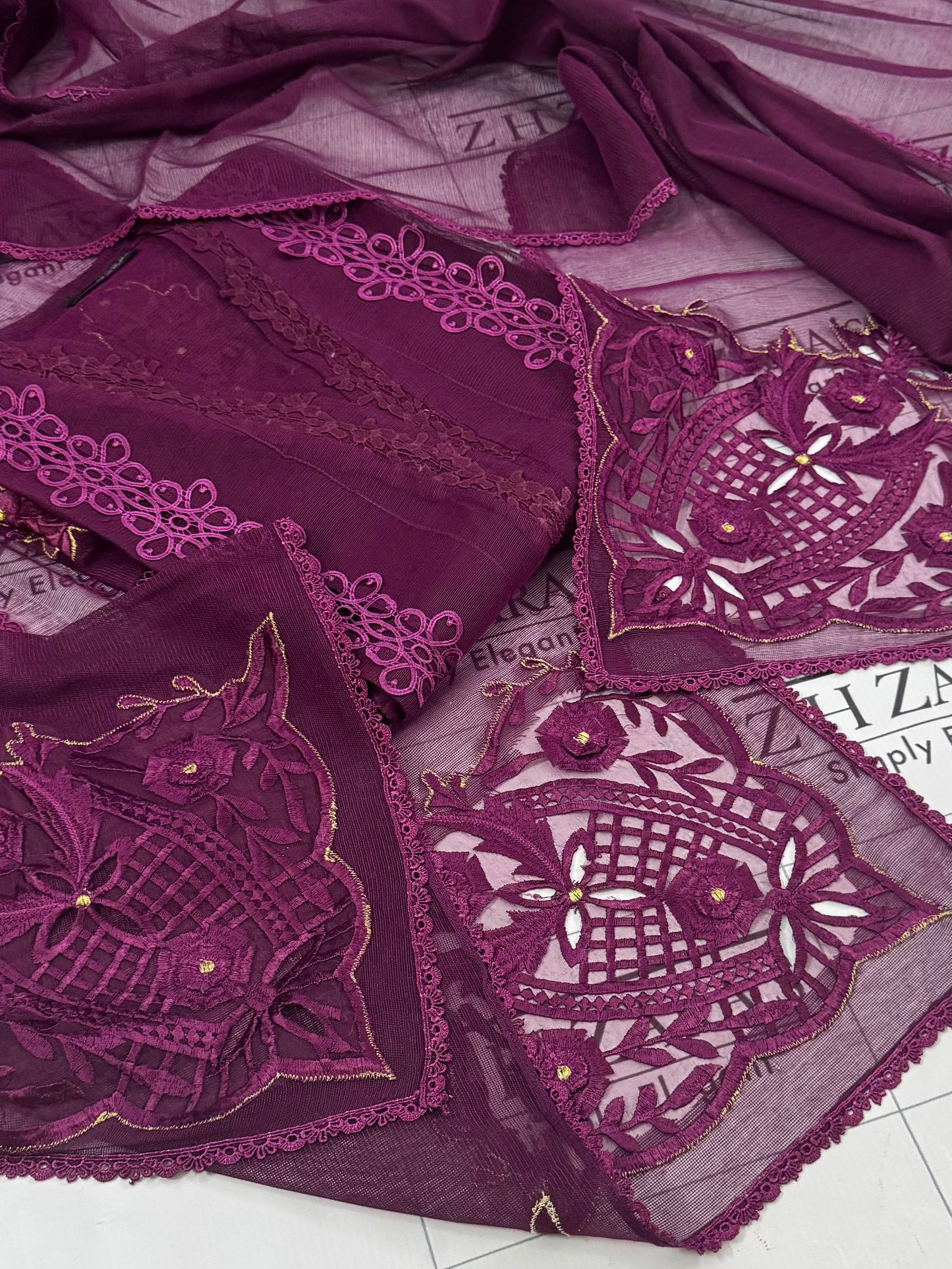 Magenta Duppata Cutwork 2pc