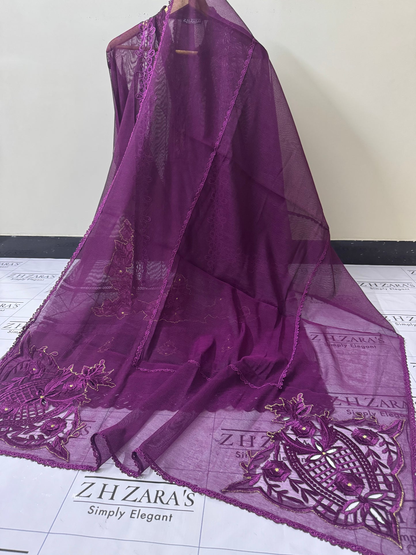 Magenta Duppata Cutwork 2pc