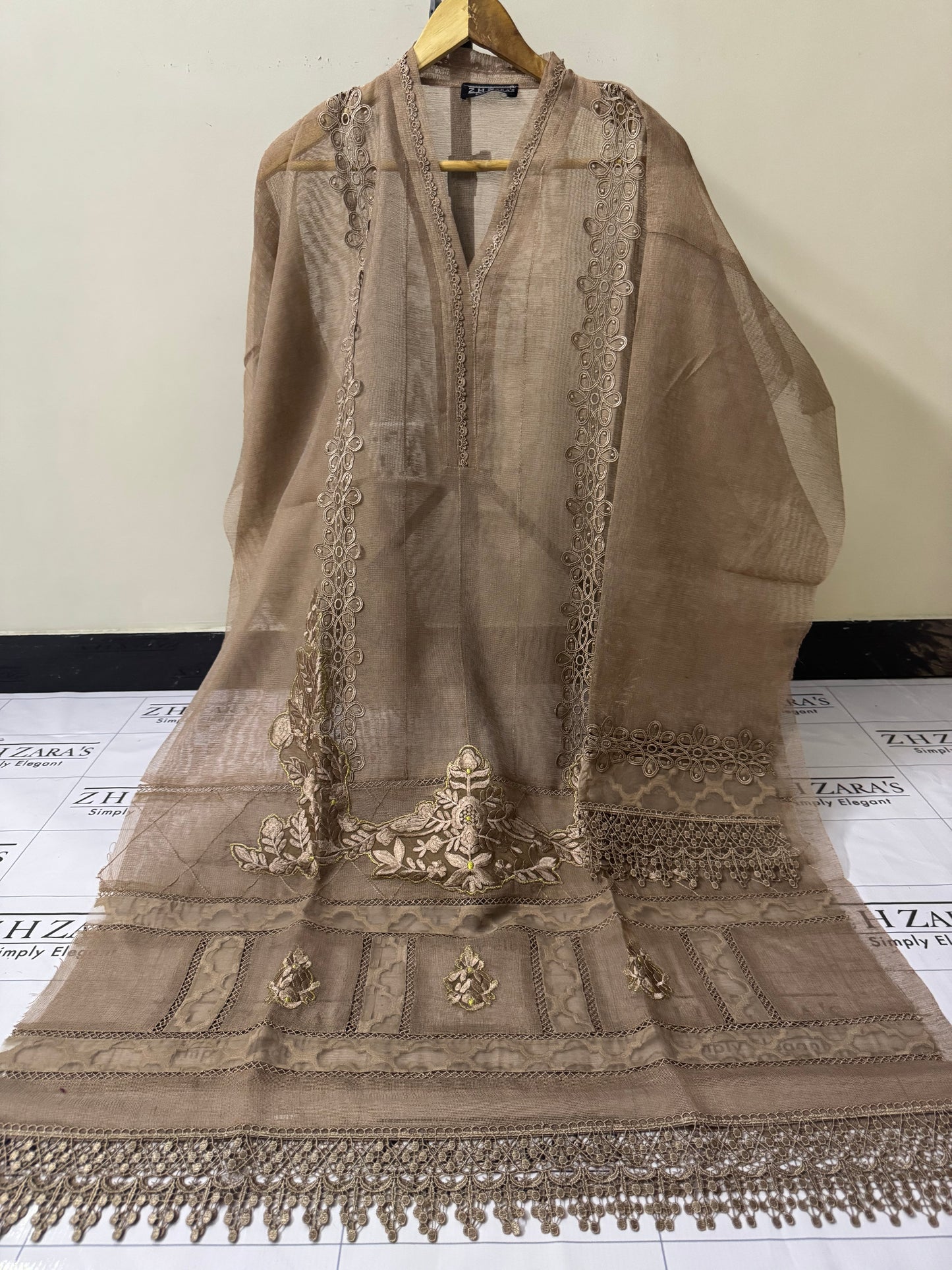 Coffee Duppata Cutwork 2pc