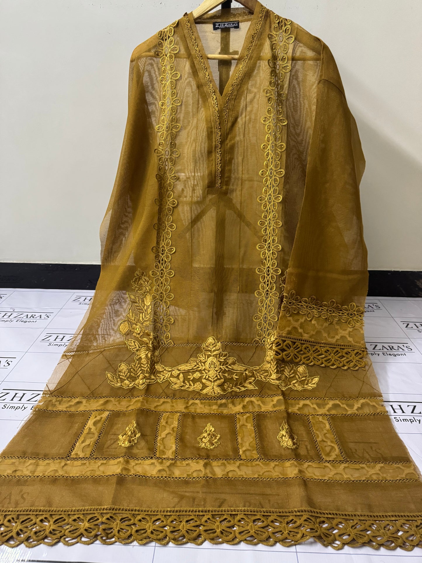 Mustard Duppata Cutwork 2pc
