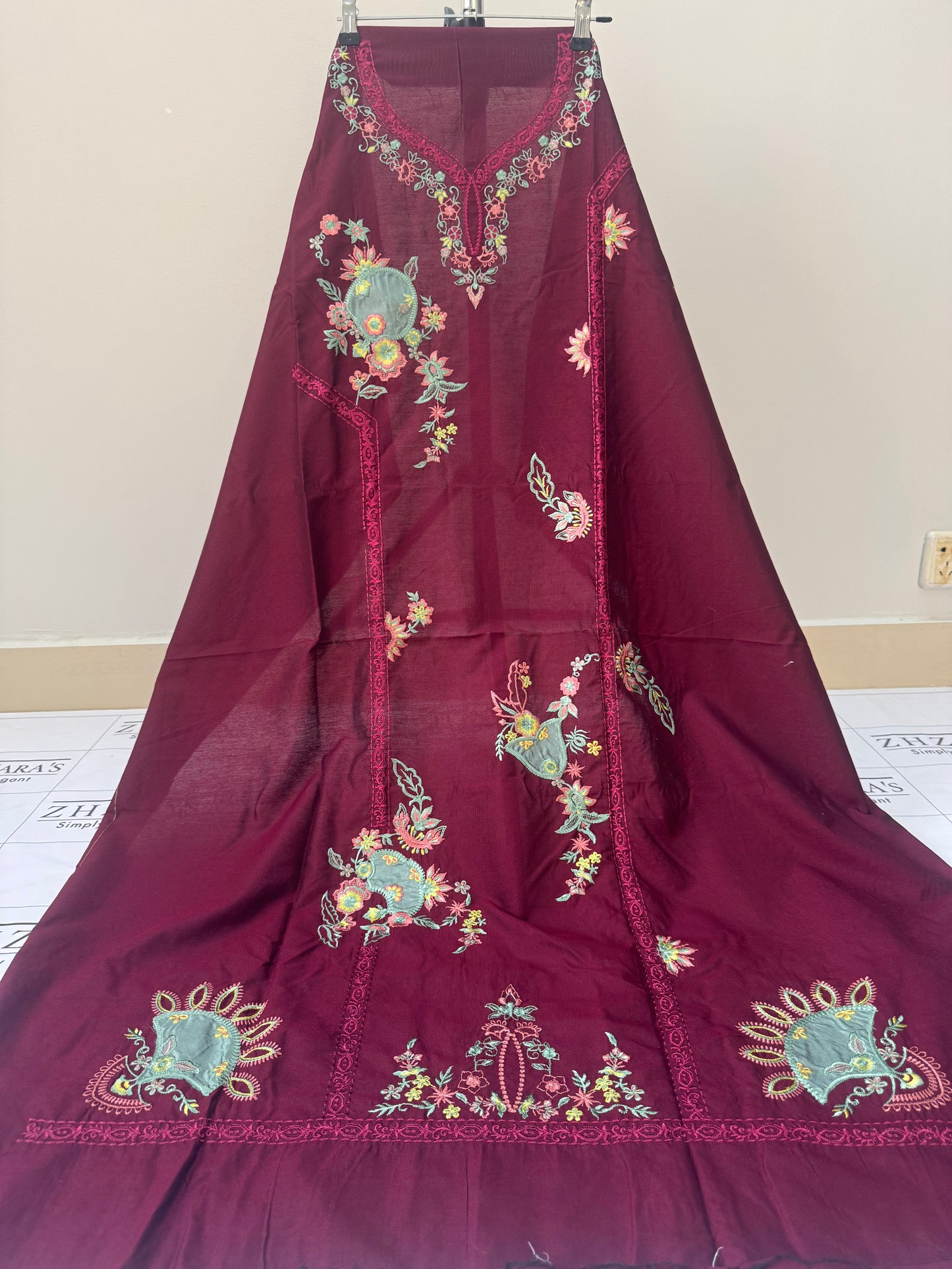 Maroon Elara 3pc