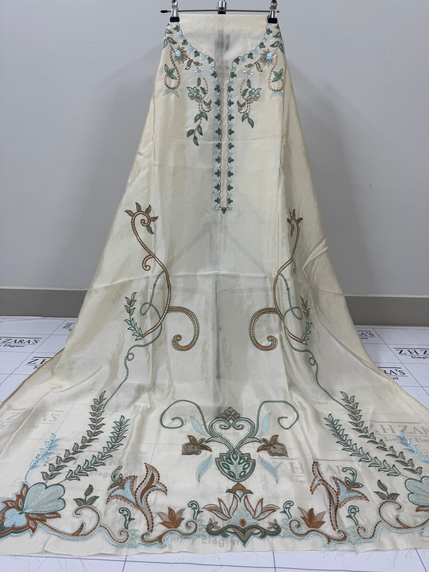 Ivory Kaftan 2pc