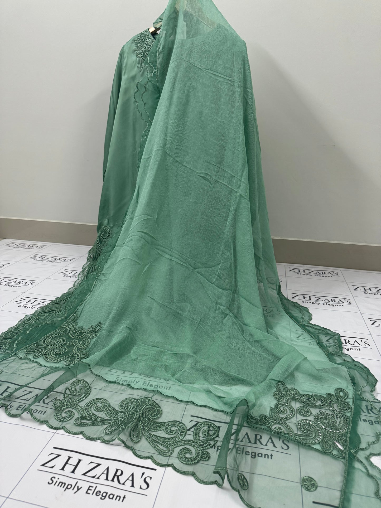 Mint Green Silk Cutwork 3pc