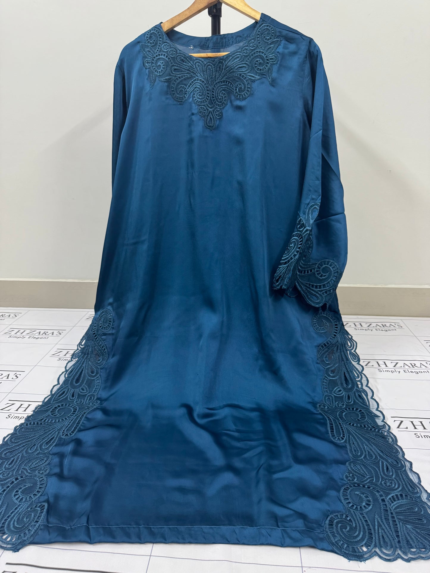 Peacock Blue Silk Cutwork 3pc