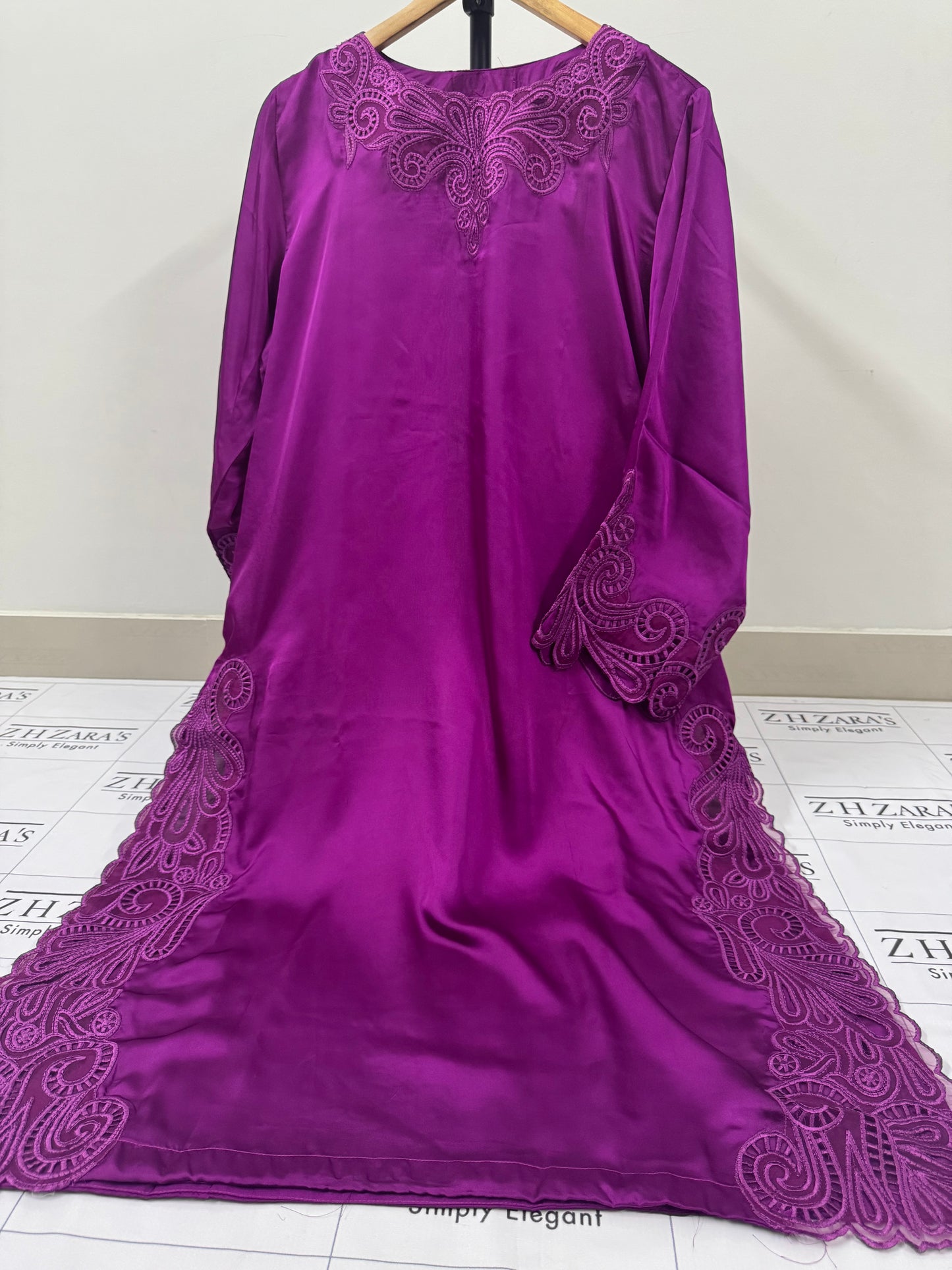 Magenta Silk Cutwork 3pc