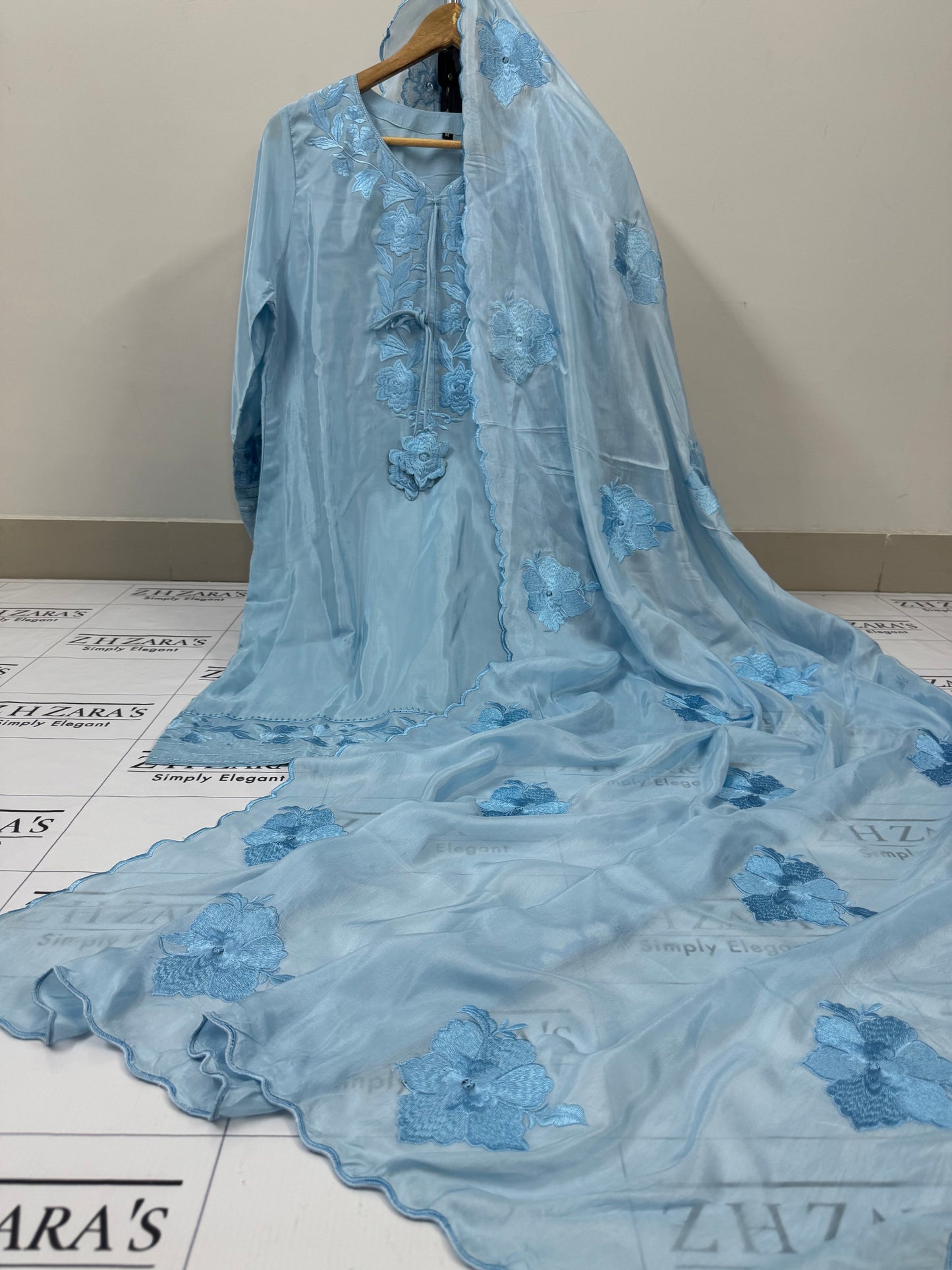 Ice Blue Zarmina 3pc