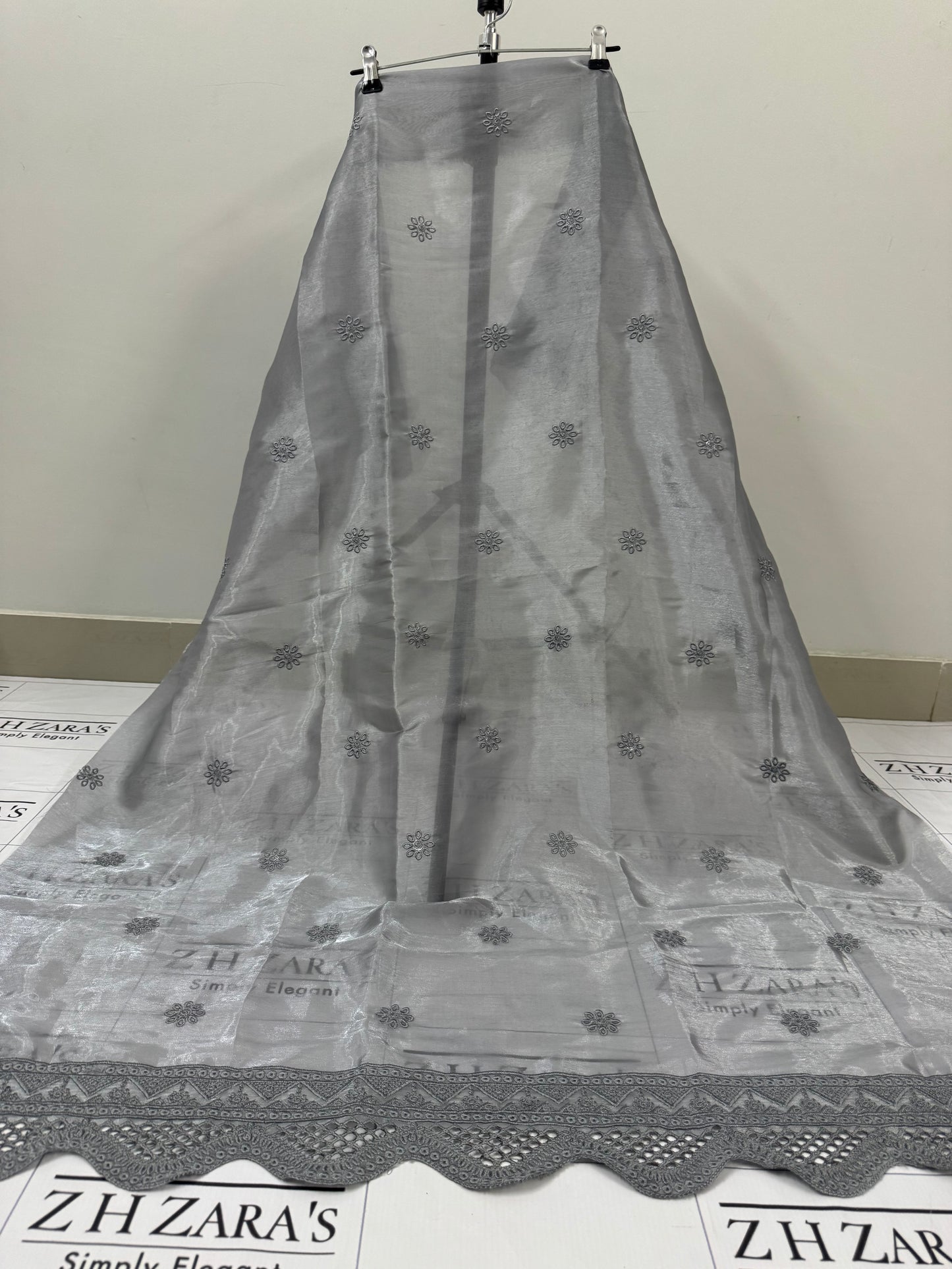 Metallic Grey Laama Silk 2pc