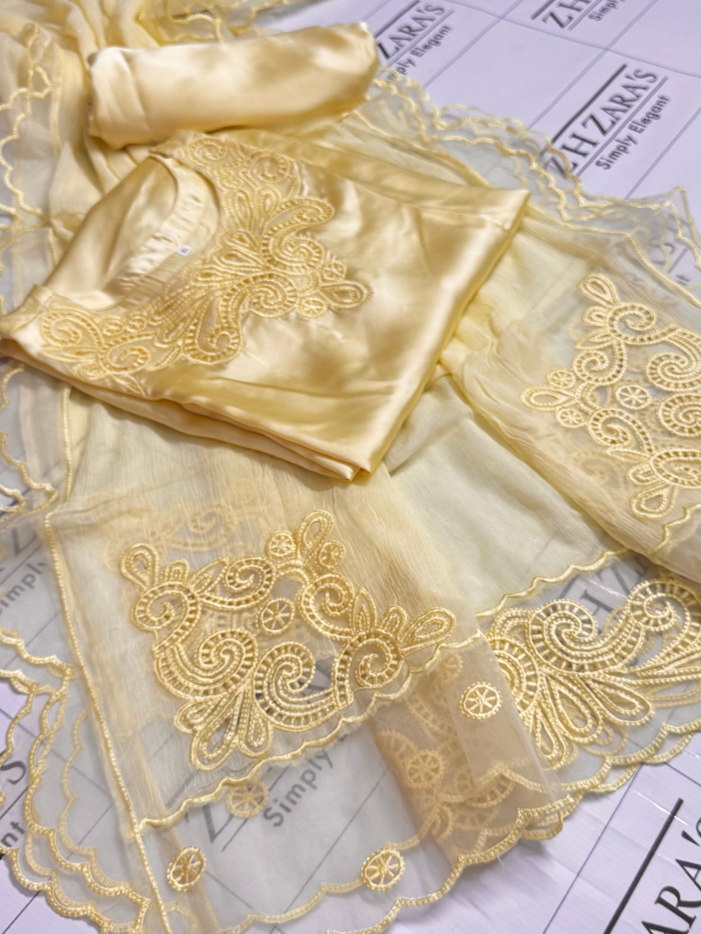 Butter Yellow Silk Cutwork 3pc