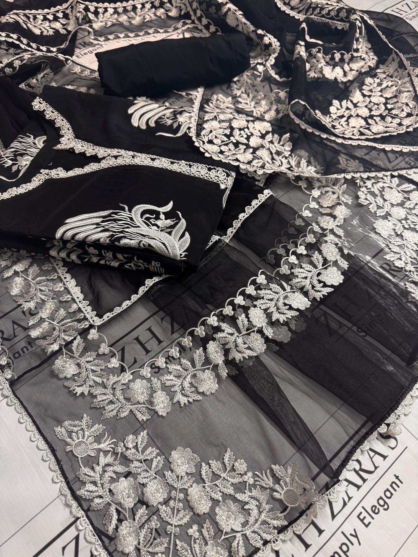 Black Rehaam 3pc