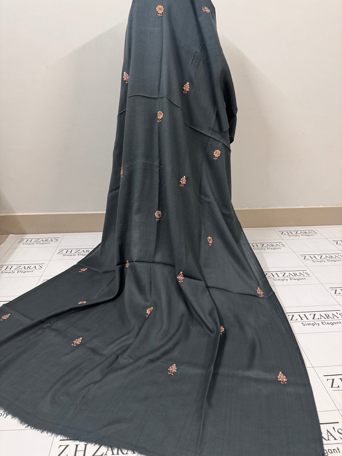 English Grey Shahi Pashmina 3pc