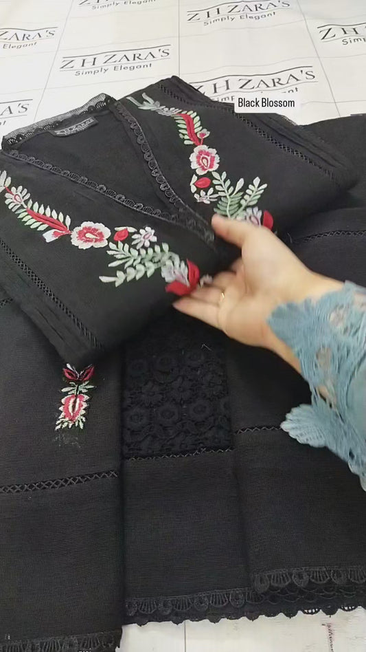 Black Blossom 2pc
