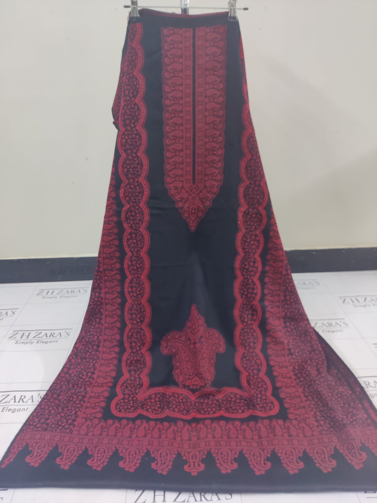 Black Red Border Double Kani Pashmina 3pc